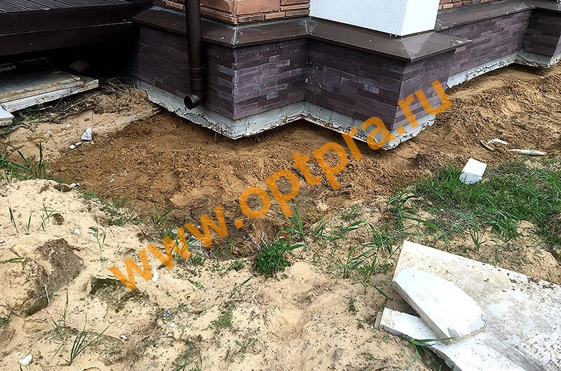 Укрепление грунта в Петергофе в коттеджном посёлке фотоотчет